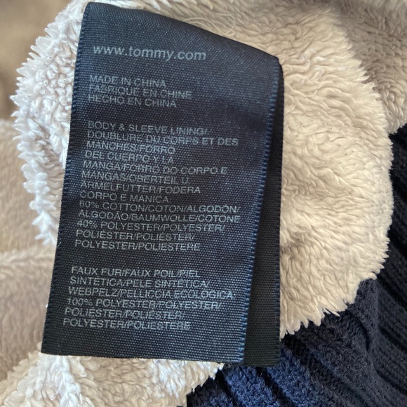 TOMMY HILFIGER very cute sweater - Picture 3 of 3